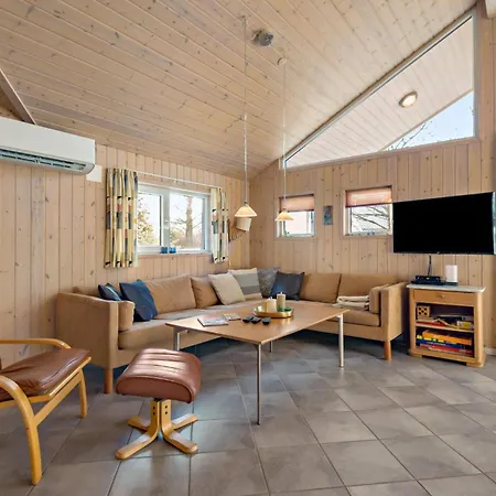 Holiday home Amazing In With Wifi Oksbol (Syddanmark)